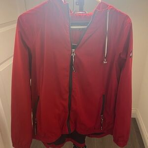 Tommy Hilfiger coat/jacketet it’s more like a wind breaker so cute.